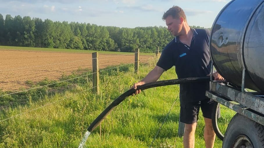 Plus de 10 arrosages ont été réalisé par Thibaut et son fils cet été